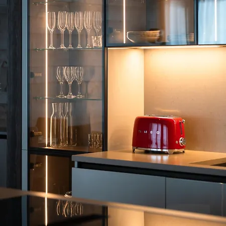 Kultakero Northern Sky, 3br Penthouse With Jacuzzi 128m2