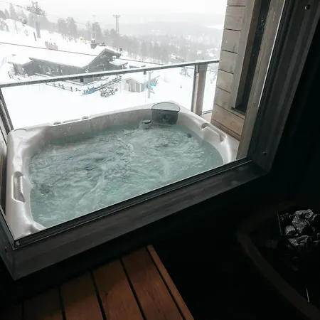 Kultakero Northern Sky, 3br Penthouse With Jacuzzi 128m2 Aparthotel Pyhätunturi
