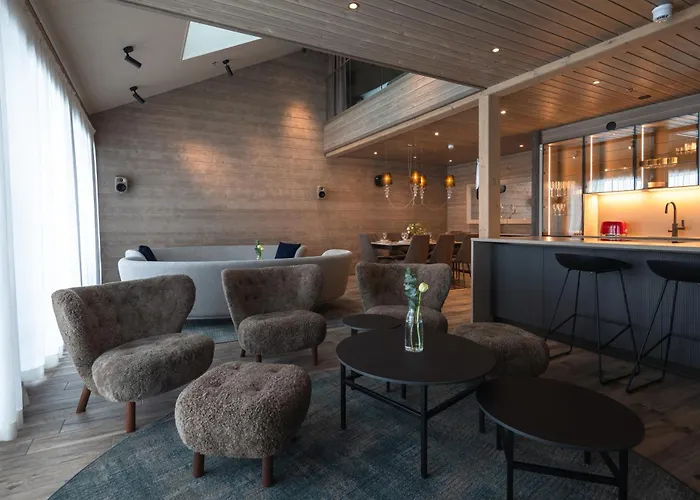 Kultakero Northern Sky, 3br Penthouse With Jacuzzi 128m2 4* Pyhätunturi